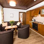 Gaestehaus Haffner Πανσιόν Τσελ αμ Ζέε